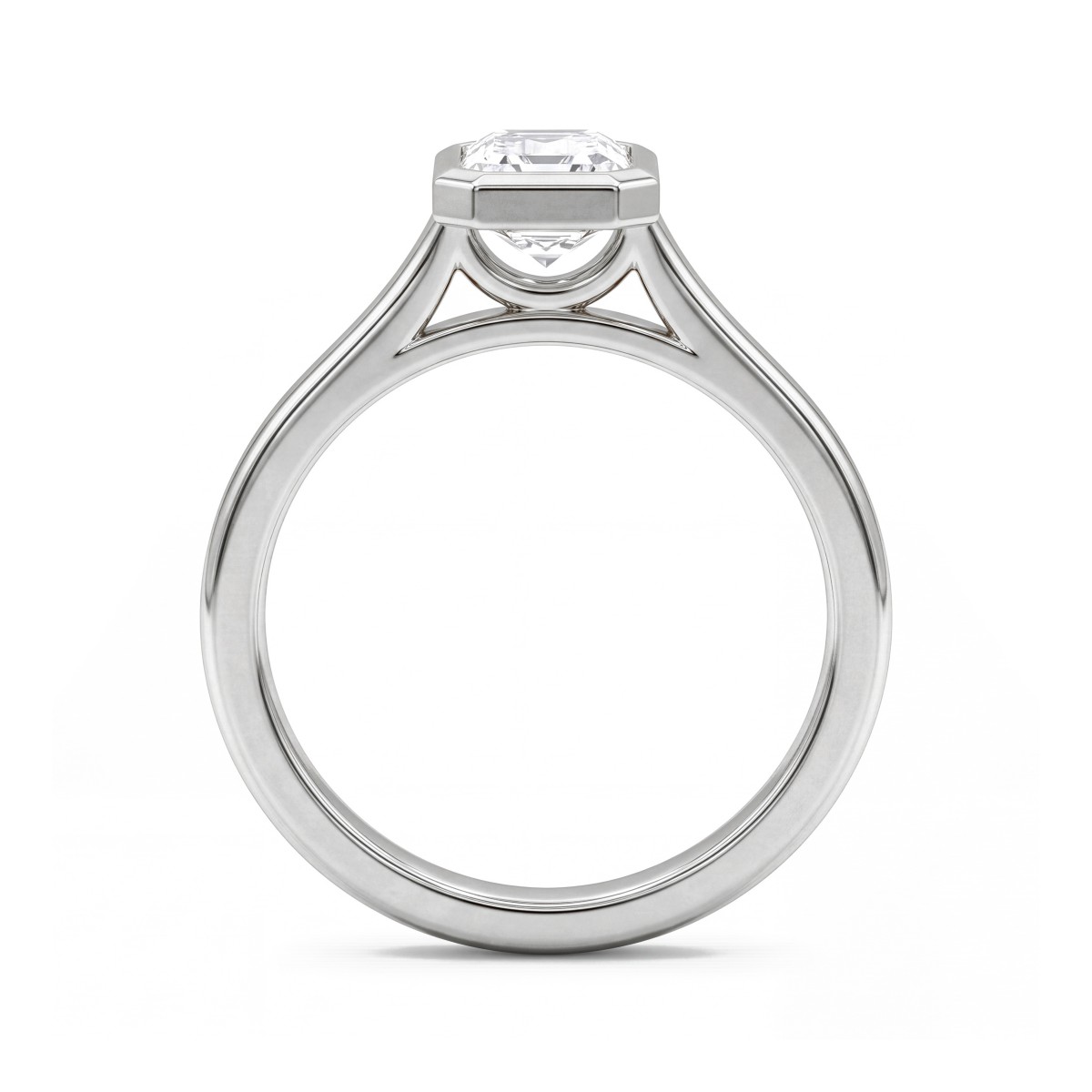 Esme - Solitairering med kassefatning og moissanite i smaragdslibning