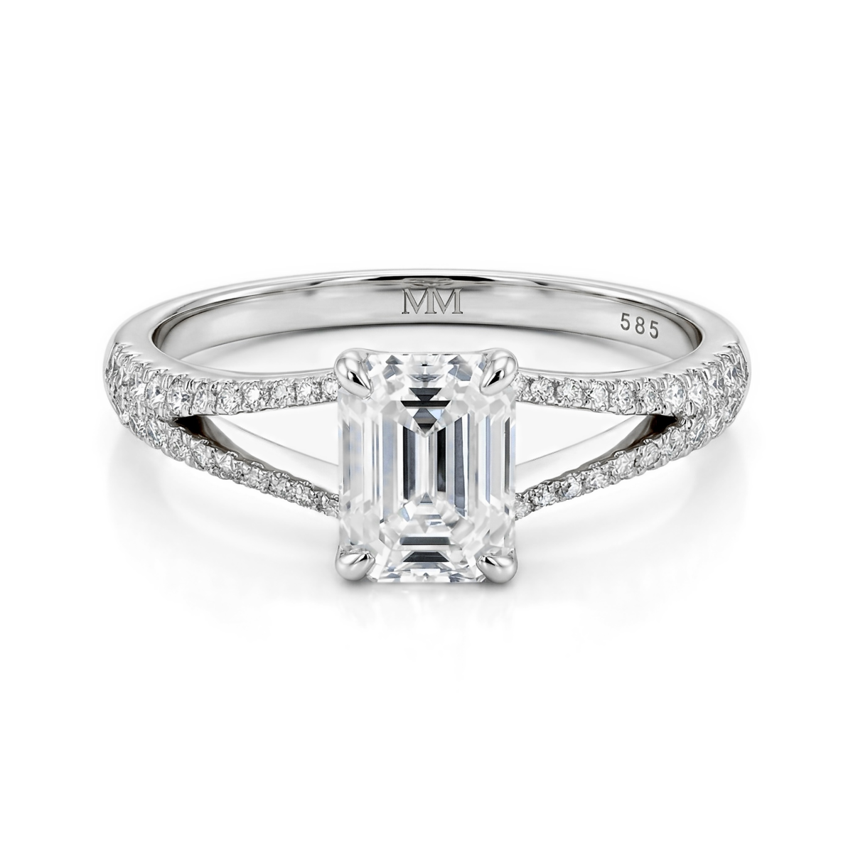 Emelise - Ring med moissanite i smaragdslibning, delt ringskinne og sidesten