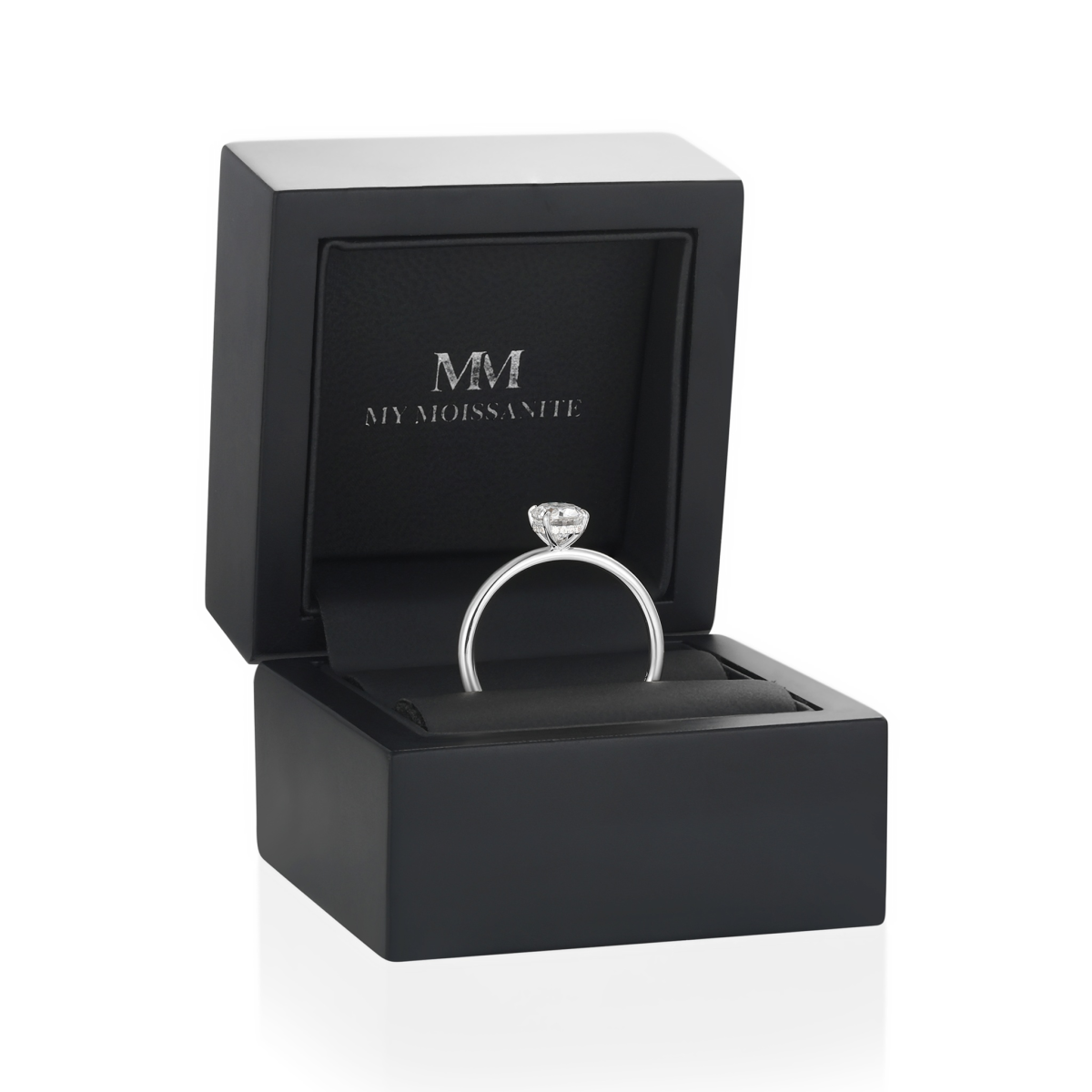 Mystique - Solitairering med ovalslebet moissanite og skjult halo | wedfit