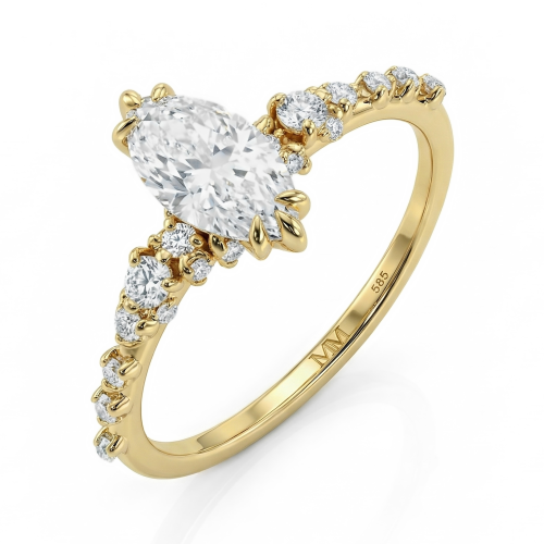 Elegante - Ring med moissanite i marquiseslibning og vintageinspirerede, minimalistiske sidesten