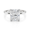 Radiana - Solitairering med moissanite i radiantslibning