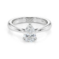 Larissa - Solitairering med dråbeformet moissanite
