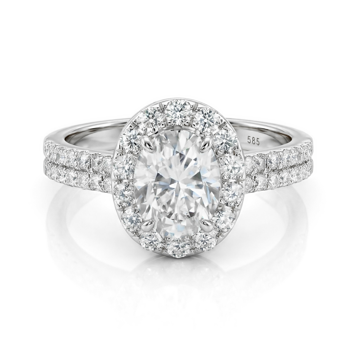 Ovalea - Ring med moissanite i oval slibning og halopavédesign