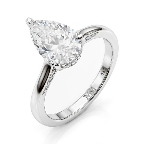 Poirine - Ring med dråbeformet moissanite, skjult halo og pavéfattede accentsten
