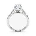 Mirage - Forlovelsesring med moissanite i oval slibning og pavéfattede sidesten