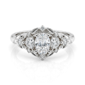 Gardenia - Forlovelsesring med oval moissanite og hjerteformede og runde accenter