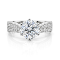 Sylphie - Forlovelsesring med moissanite og dobbelte sidesten
