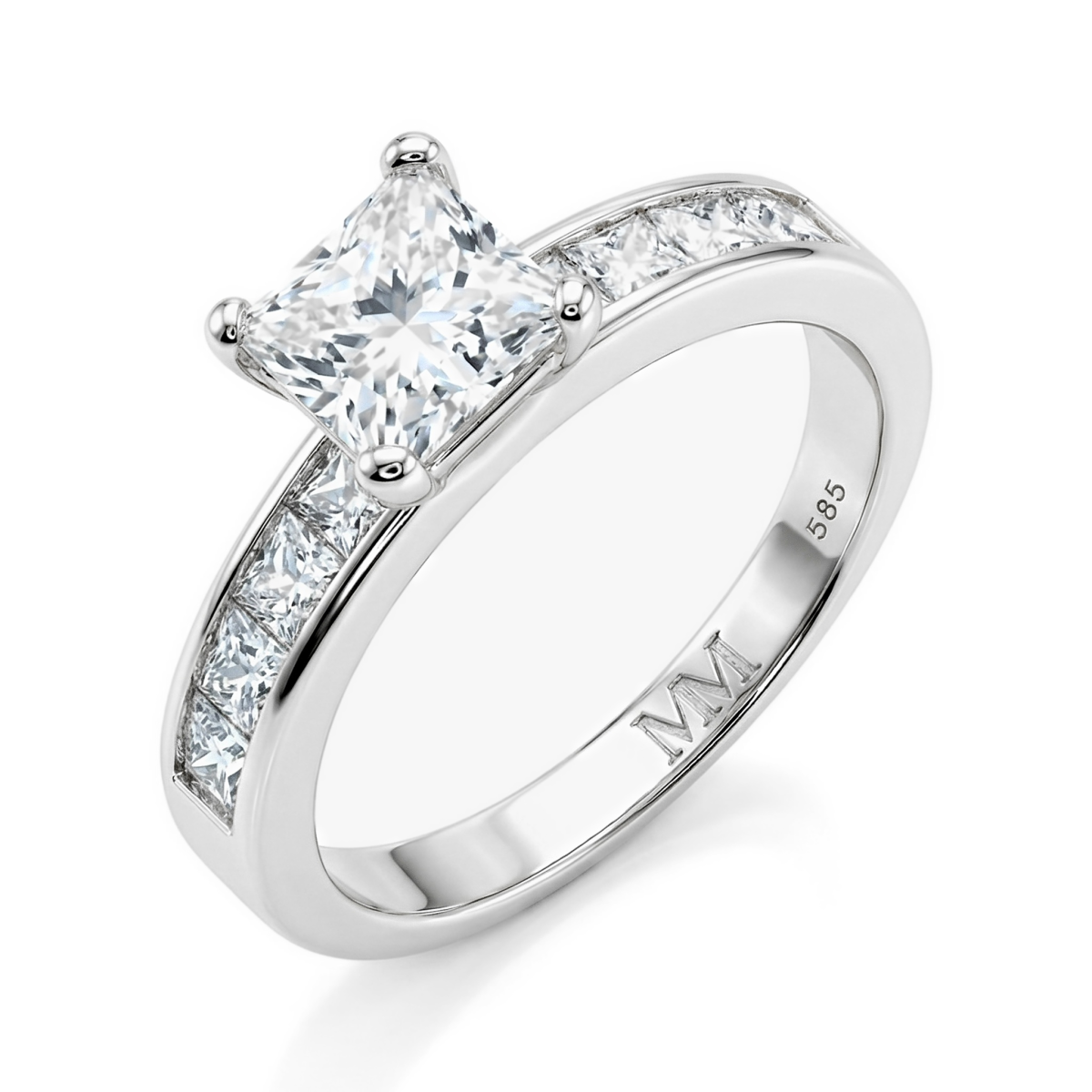Clarity - Forlovelsesring med moissanite i prinsesseslibning og kanalfattede sidesten