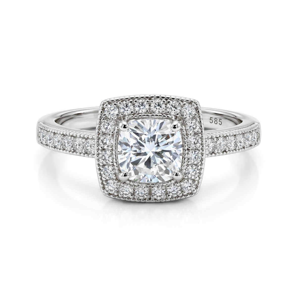Sanctum - Forlovelsesring med moissanite i cushionslibning, vintagehalo og pavéringskinne