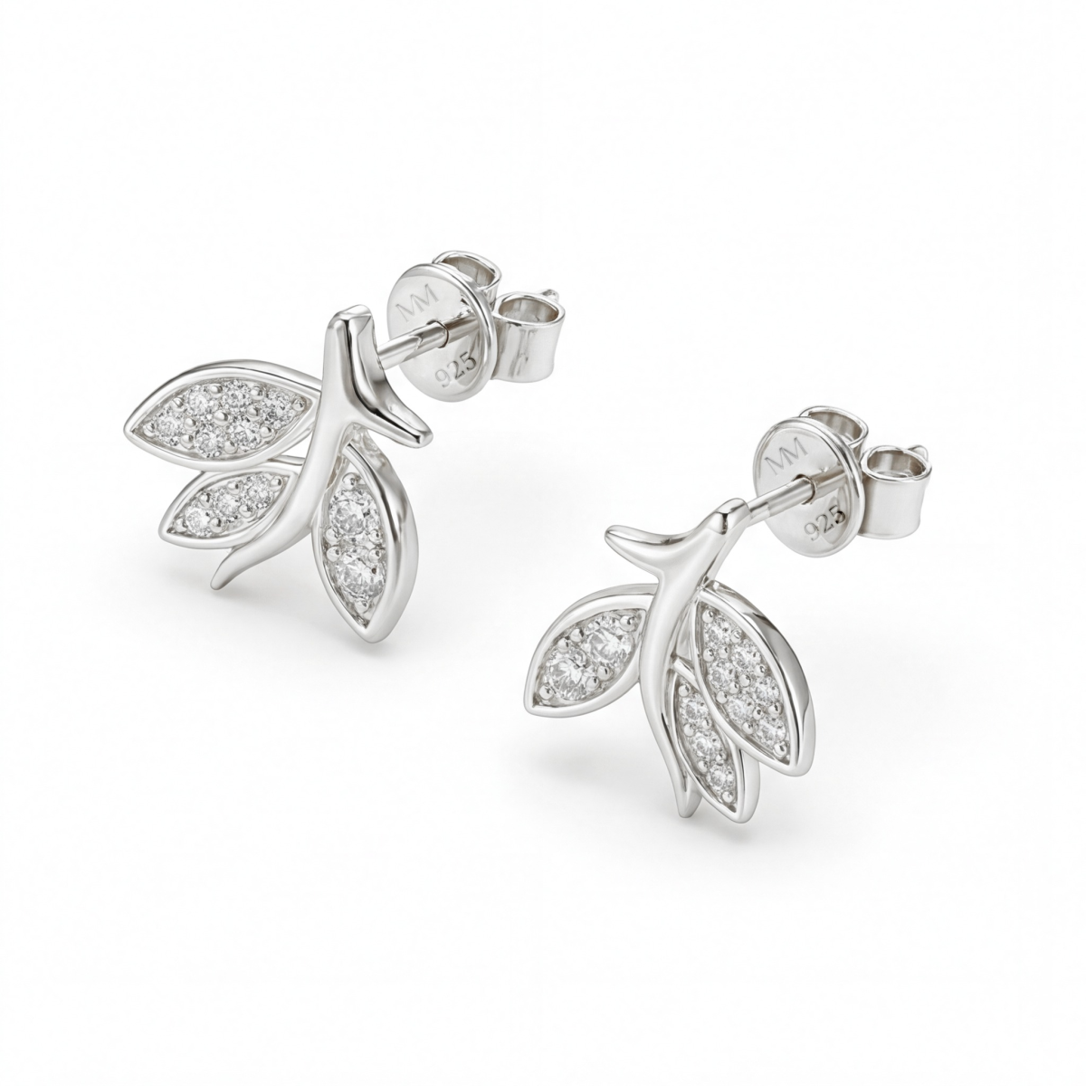 Pavé Leaves - Moissaniteørestikker