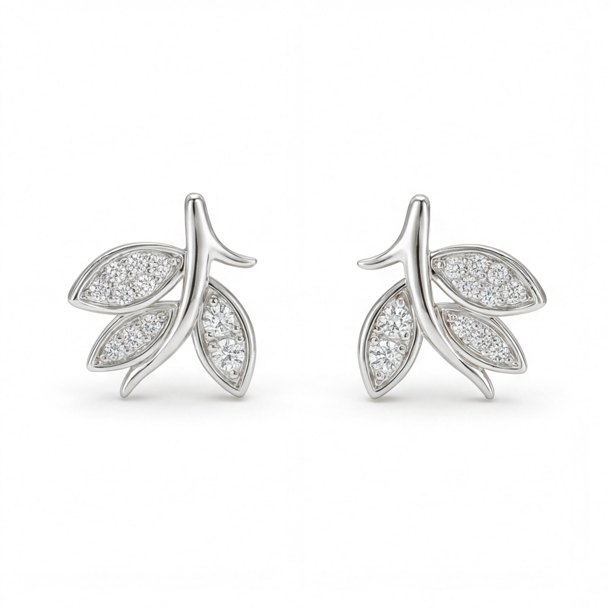 Pavé Leaves - Moissaniteørestikker