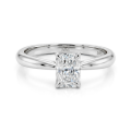Lustra - Solitairering med moissanite i radiantslibning