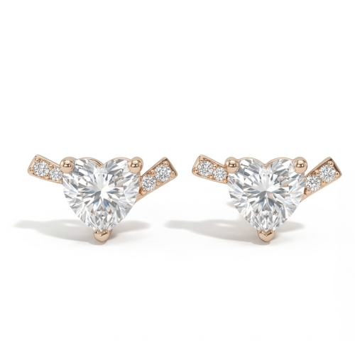 Heart's Desire - Ørestikker med moissanite
